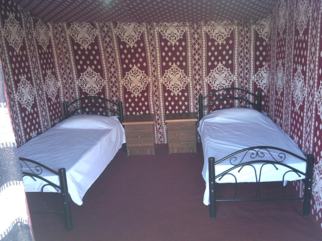 Obeid'S Bedouin Life Camp Hotel Wadi Rum Ngoại thất bức ảnh