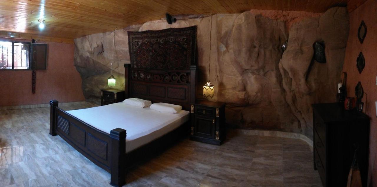 Obeid'S Bedouin Life Camp Hotel Wadi Rum Ngoại thất bức ảnh